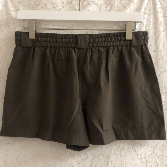 B44 Core silk brown shorts tie front small - Picture 3 of 5